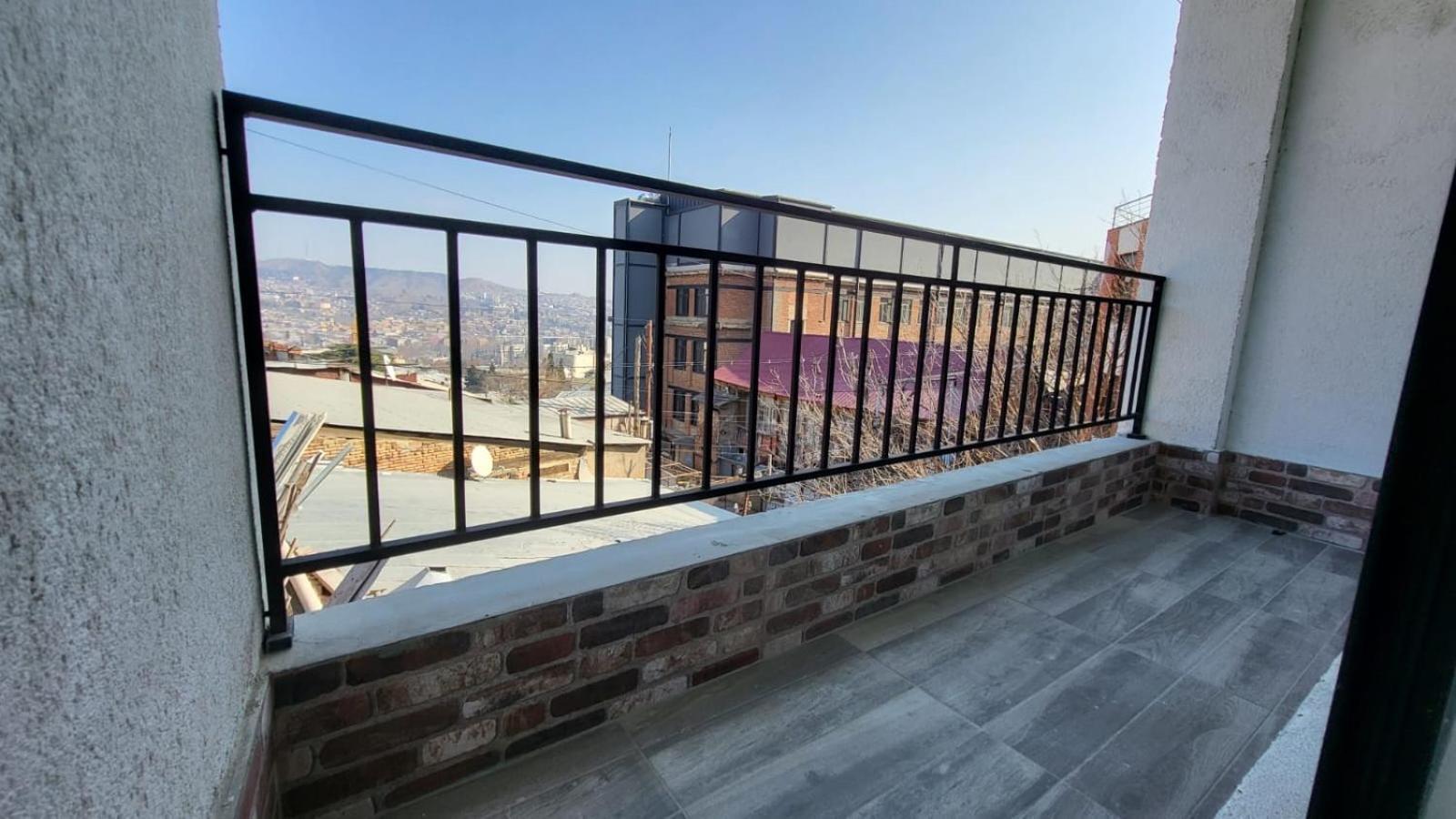 Brothers Apartments With Terrace In Old Tbilisi Esterno foto